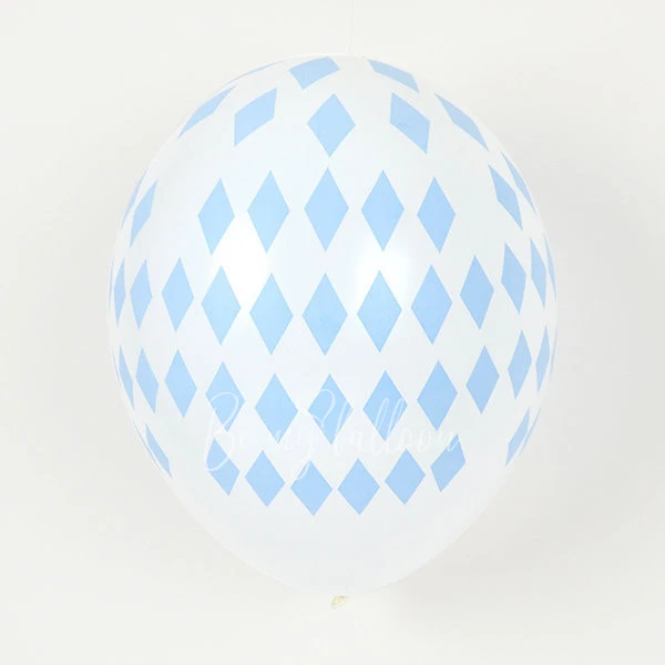 5 blue diamonds balloons