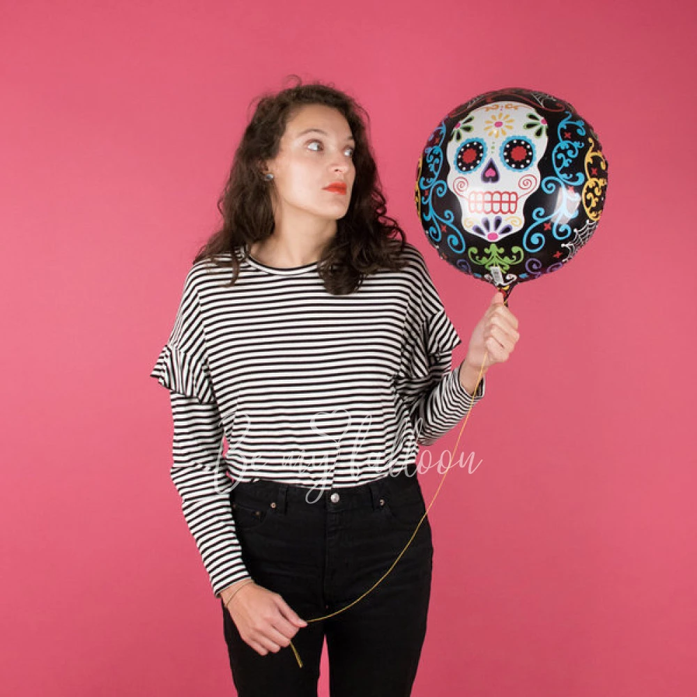 Black Mexican skull foil balloon